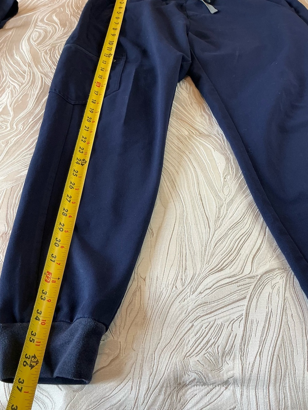 FIGS TECHNICAL COLLECTION NAVY JOGGER SCRUB PANTS(M) - Picture 4 of 10